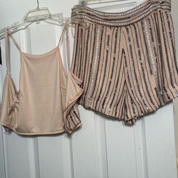 Two Piece - Picture 2 of 2